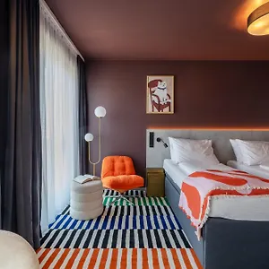 Aparthotel Kalm - East ****